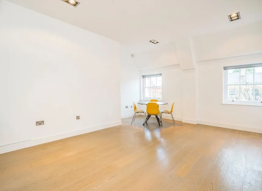 John Street, Bloomsbury, WC1N, photo 7