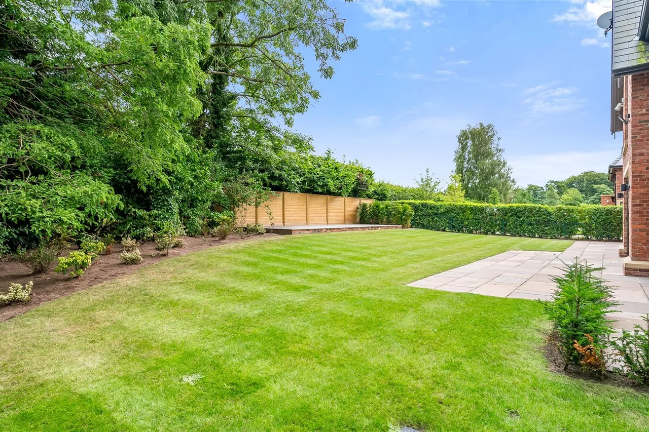 Bankhall Lane, Altrincham, photo 3