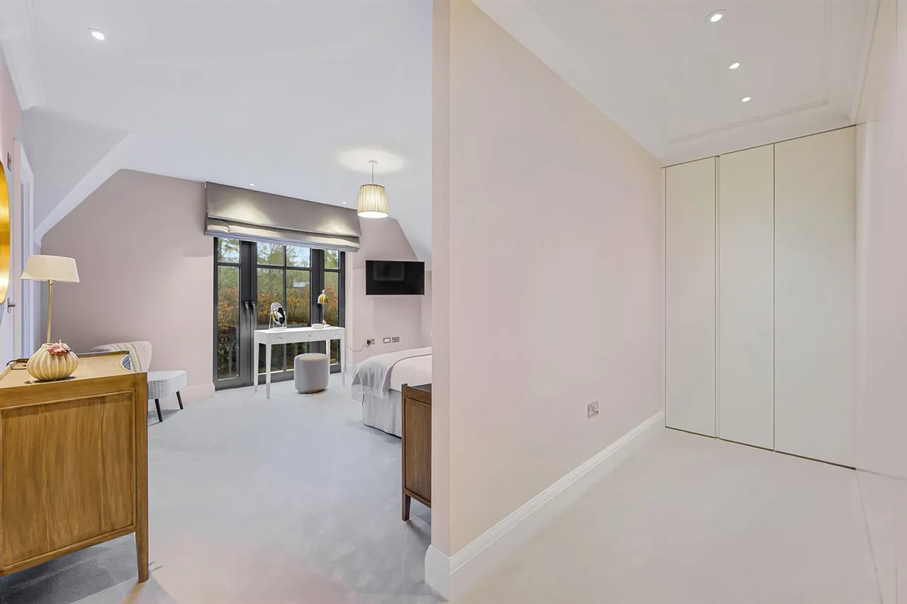 Bankhall Lane, Altrincham, photo 11