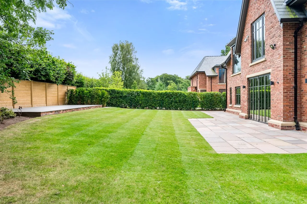 Bankhall Lane, Altrincham, photo 24