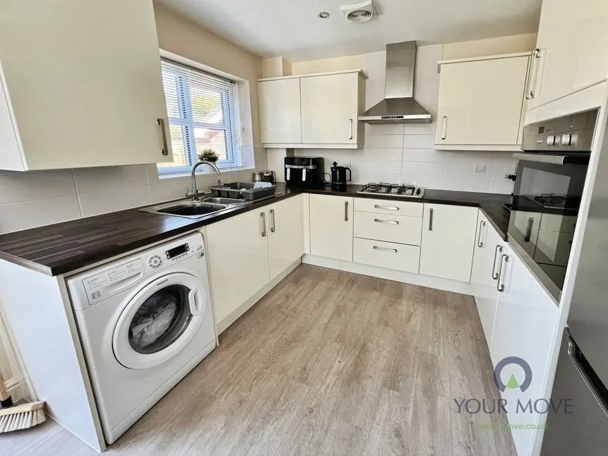 Guardians Close, Tipton, West Midlands, DY4, photo 5