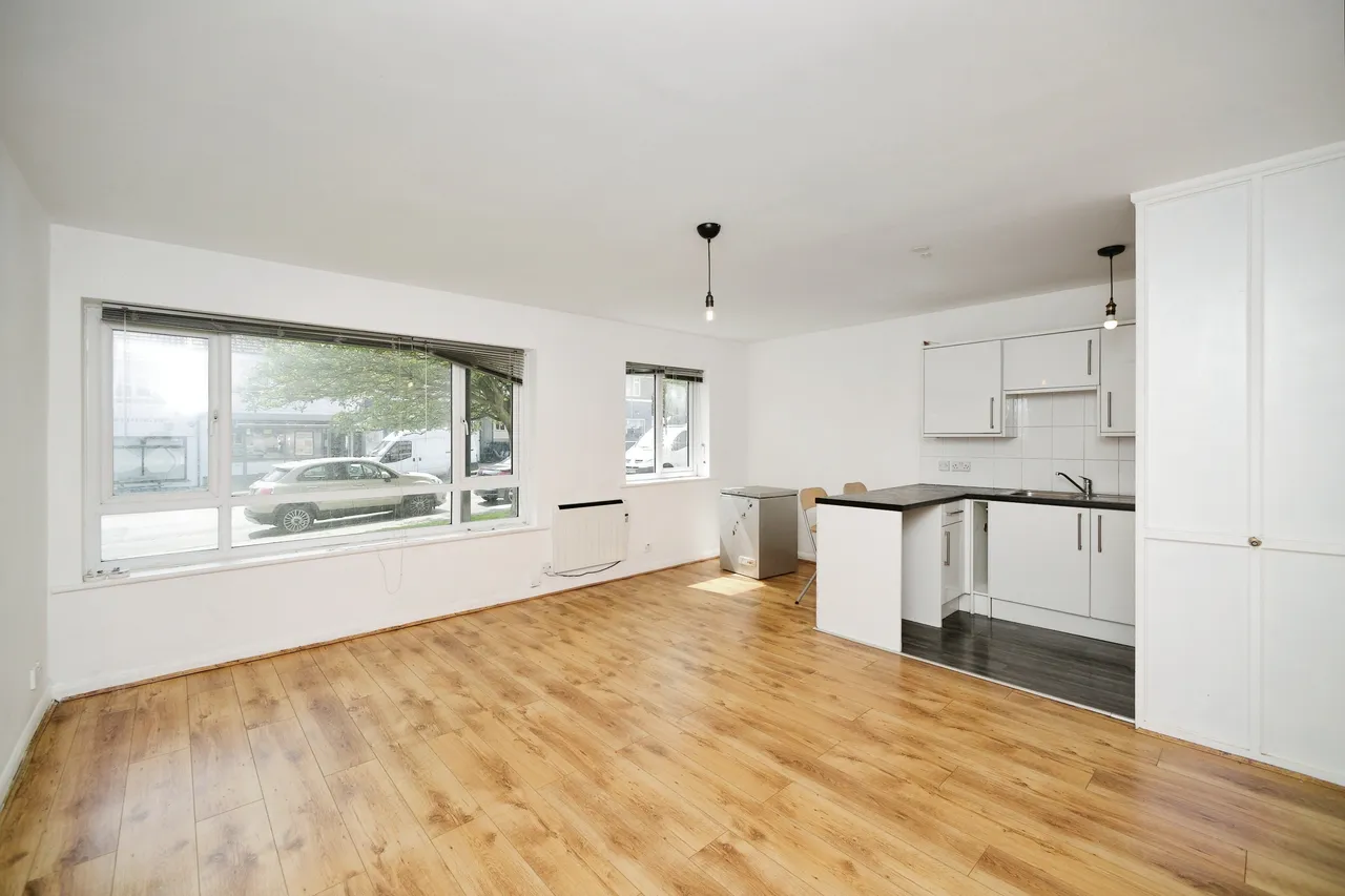 Lustrells Vale, Saltdean, BN2, photo 2