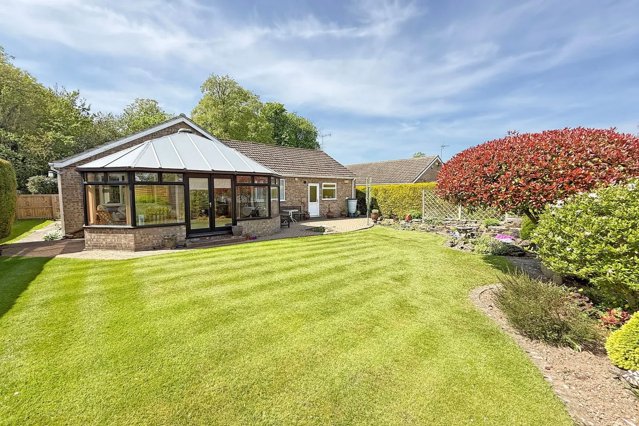 Knaresborough Road, Bishop Monkton, HG3, photo 11