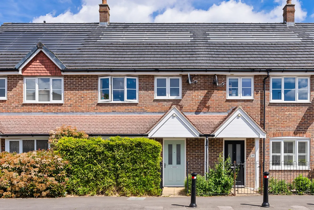 Ambleside Avenue, Walton-on-thames, KT12, photo 10