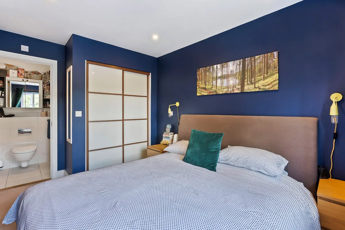 Ambleside Avenue, Walton-on-thames, KT12, photo 8