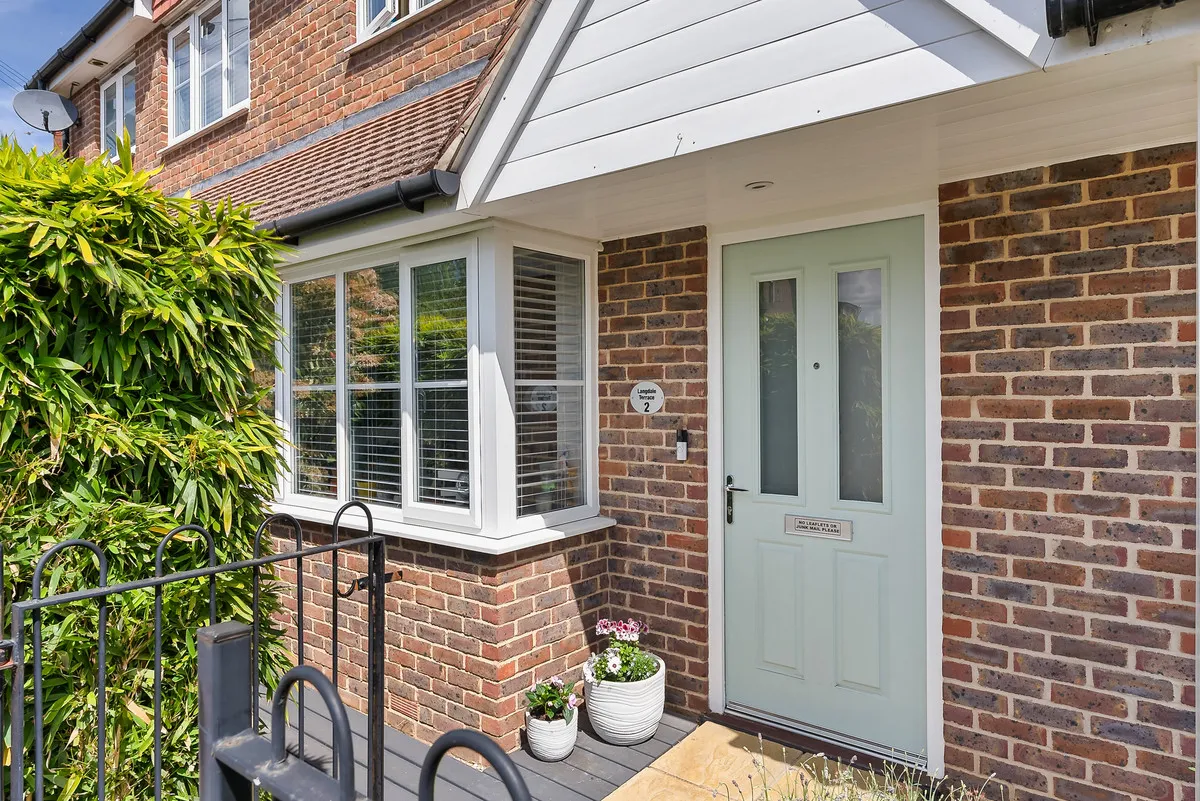 Ambleside Avenue, Walton-on-thames, KT12, photo 13