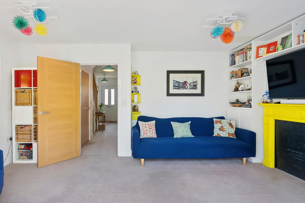 Ambleside Avenue, Walton-on-thames, KT12, photo 4