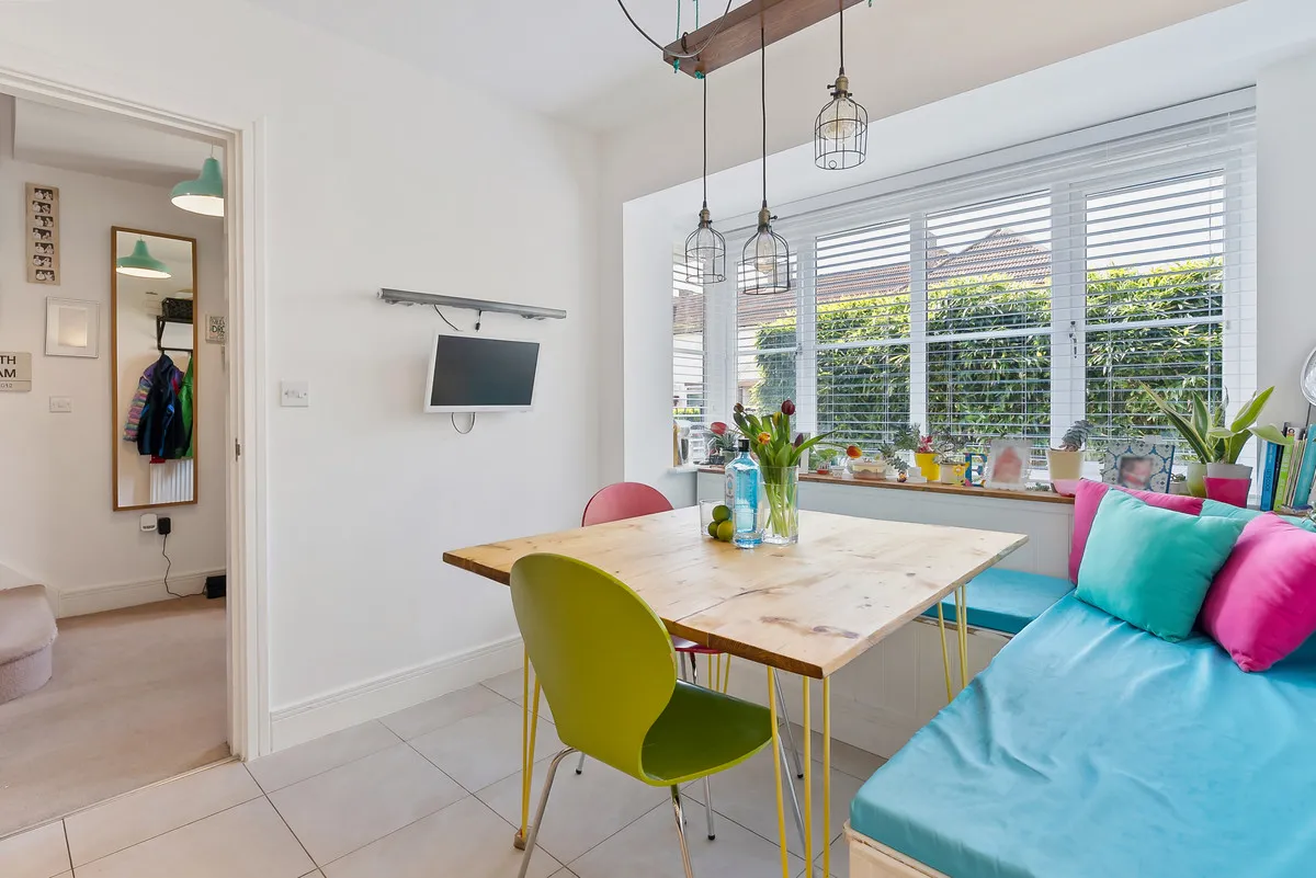 Ambleside Avenue, Walton-on-thames, KT12, photo 19