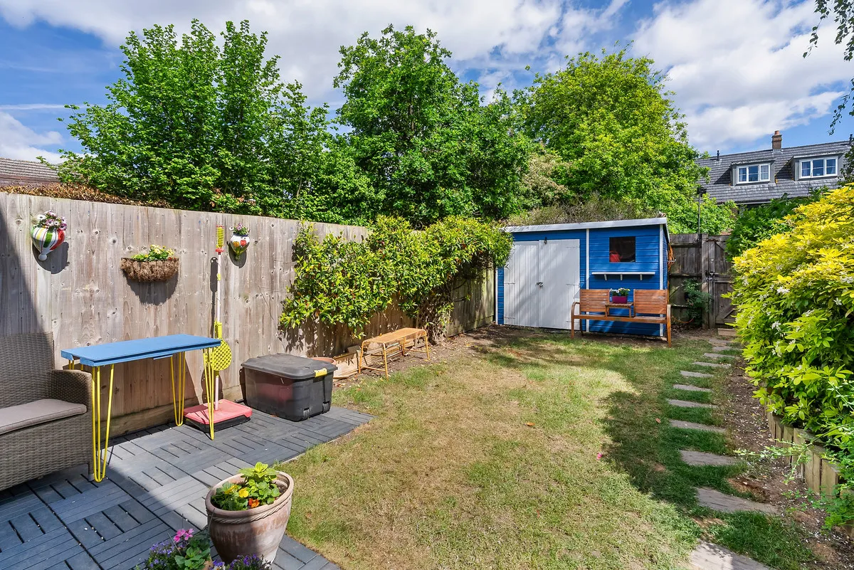 Ambleside Avenue, Walton-on-thames, KT12, photo 23