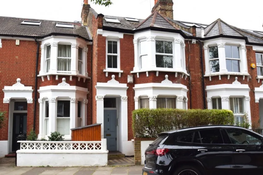Ashbourne Grove, Chiswick, photo 2