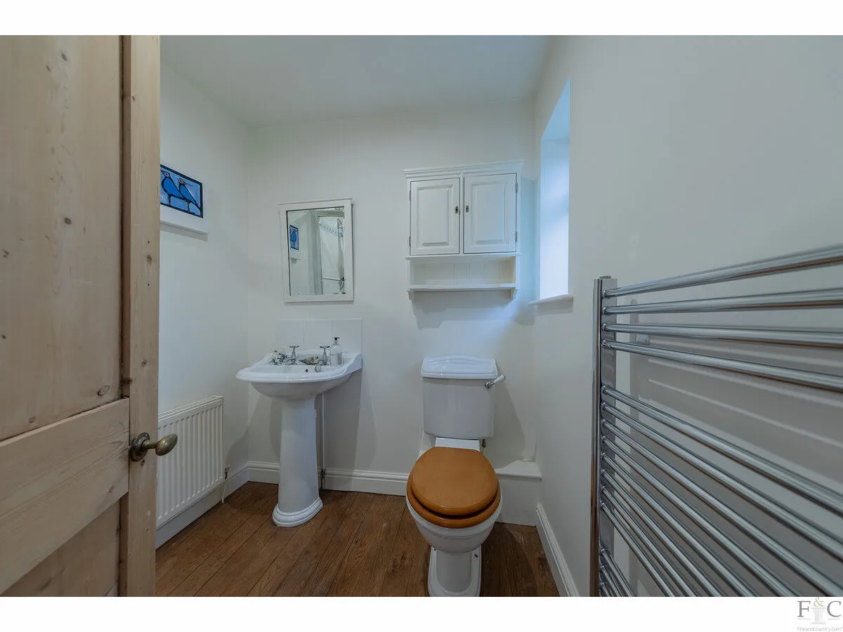 Main Street, Bruntingthorpe, LE17, photo 20