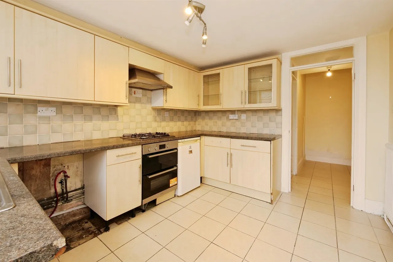 Greyfriars House Porthcawl, CF36, photo 5