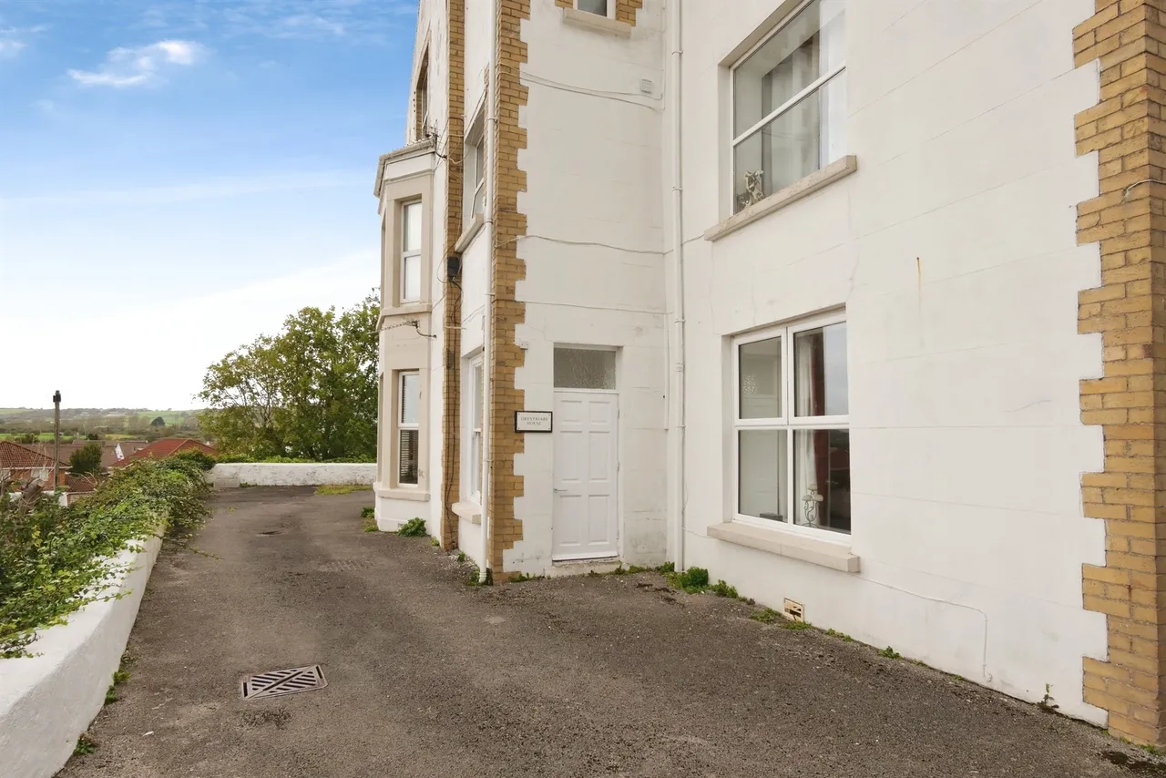 Greyfriars House Porthcawl, CF36, photo 8