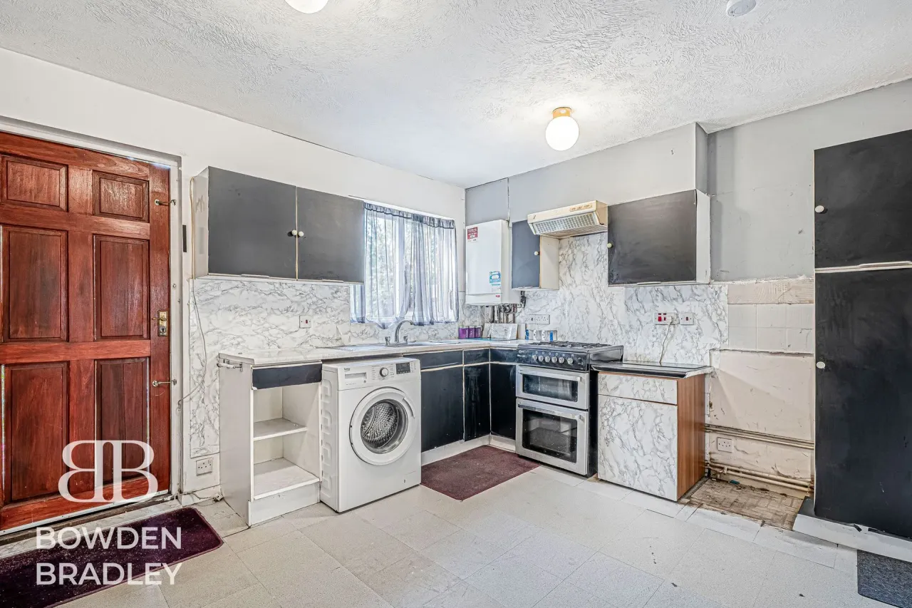 Torbitt Way, Newbury Park, IG2, photo 24