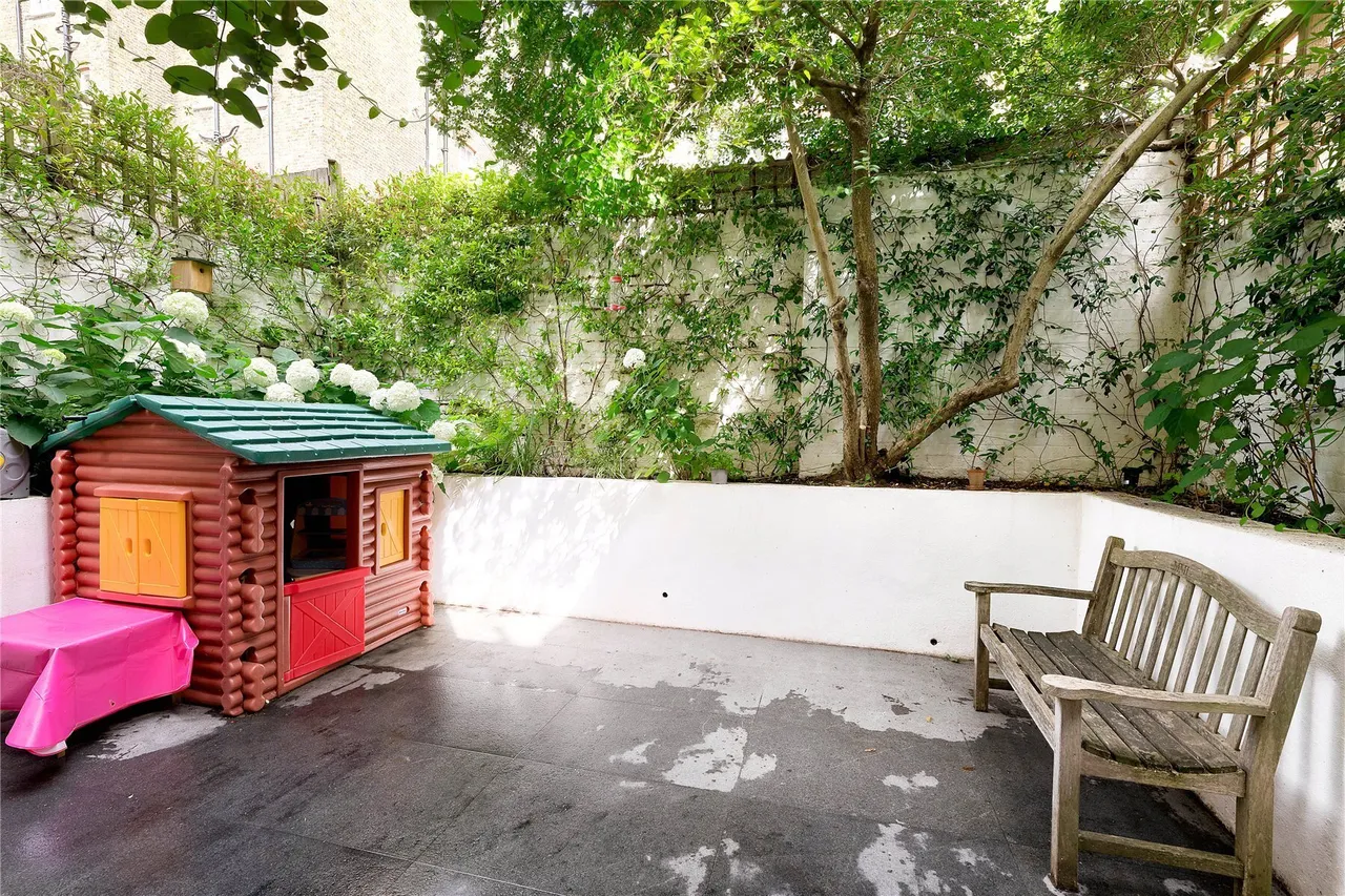Warriner Gardens, London, SW11, photo 11