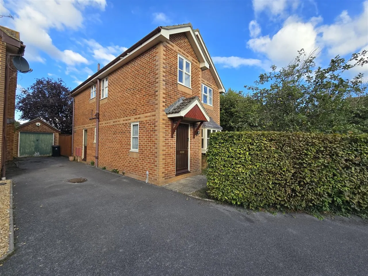 4 bed house for sale, Selwood Close, Sturminster Newton, DT10