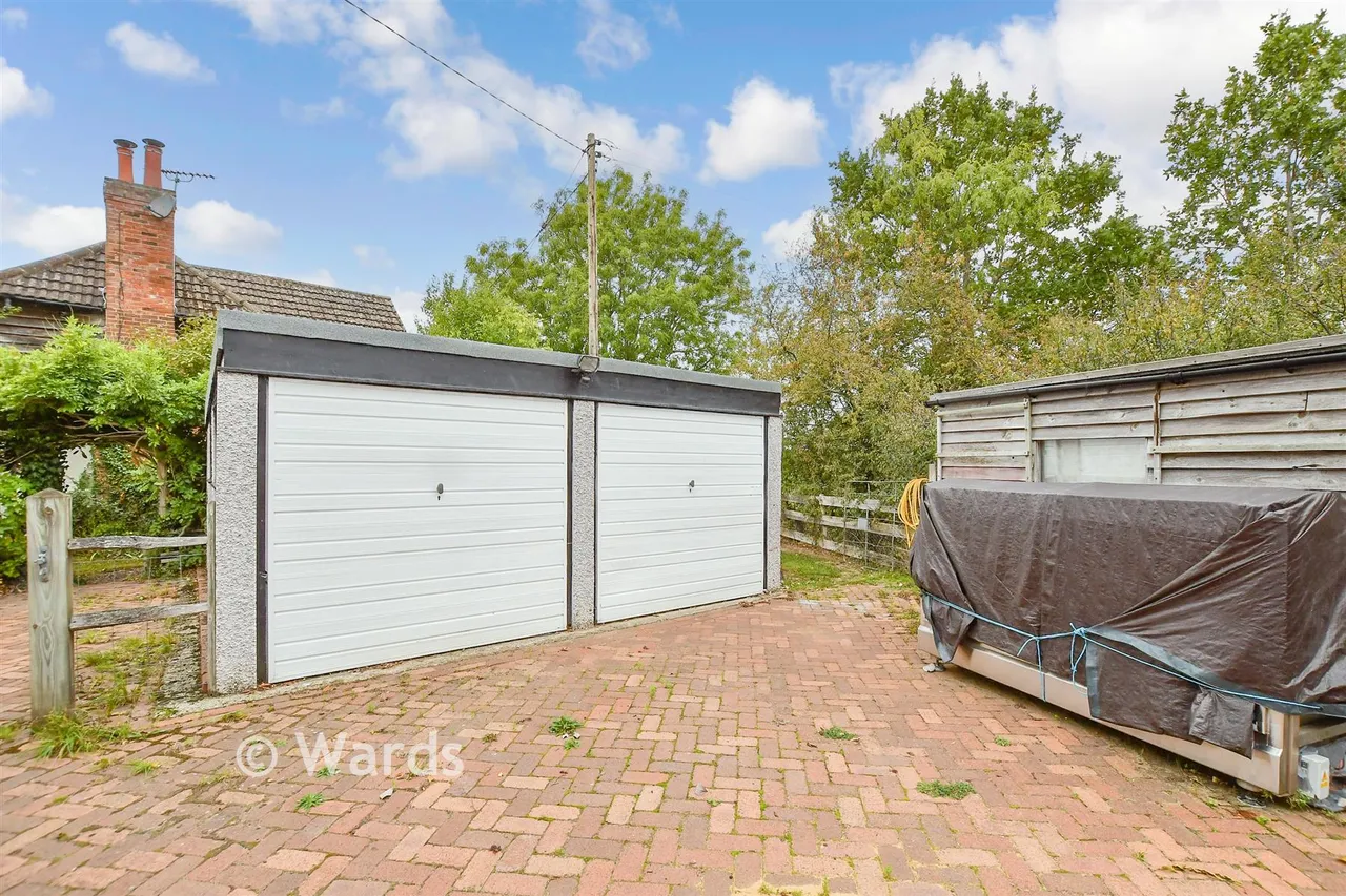 Wagon Lane, Paddock Wood, TN12, photo 15