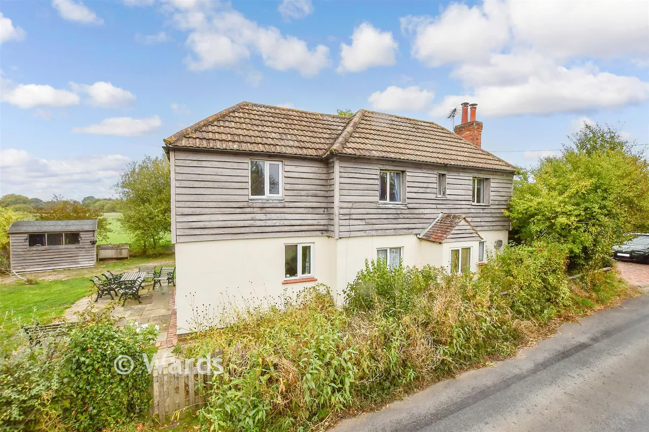 4 bed house for sale, Wagon Lane, Paddock Wood, TN12