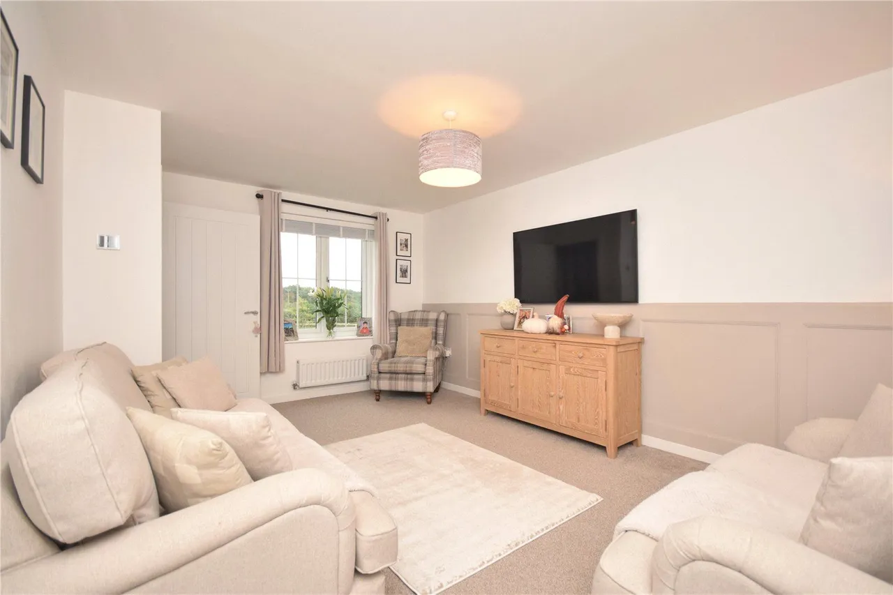 Ingleton Crescent, Clitheroe, BB7, photo 11