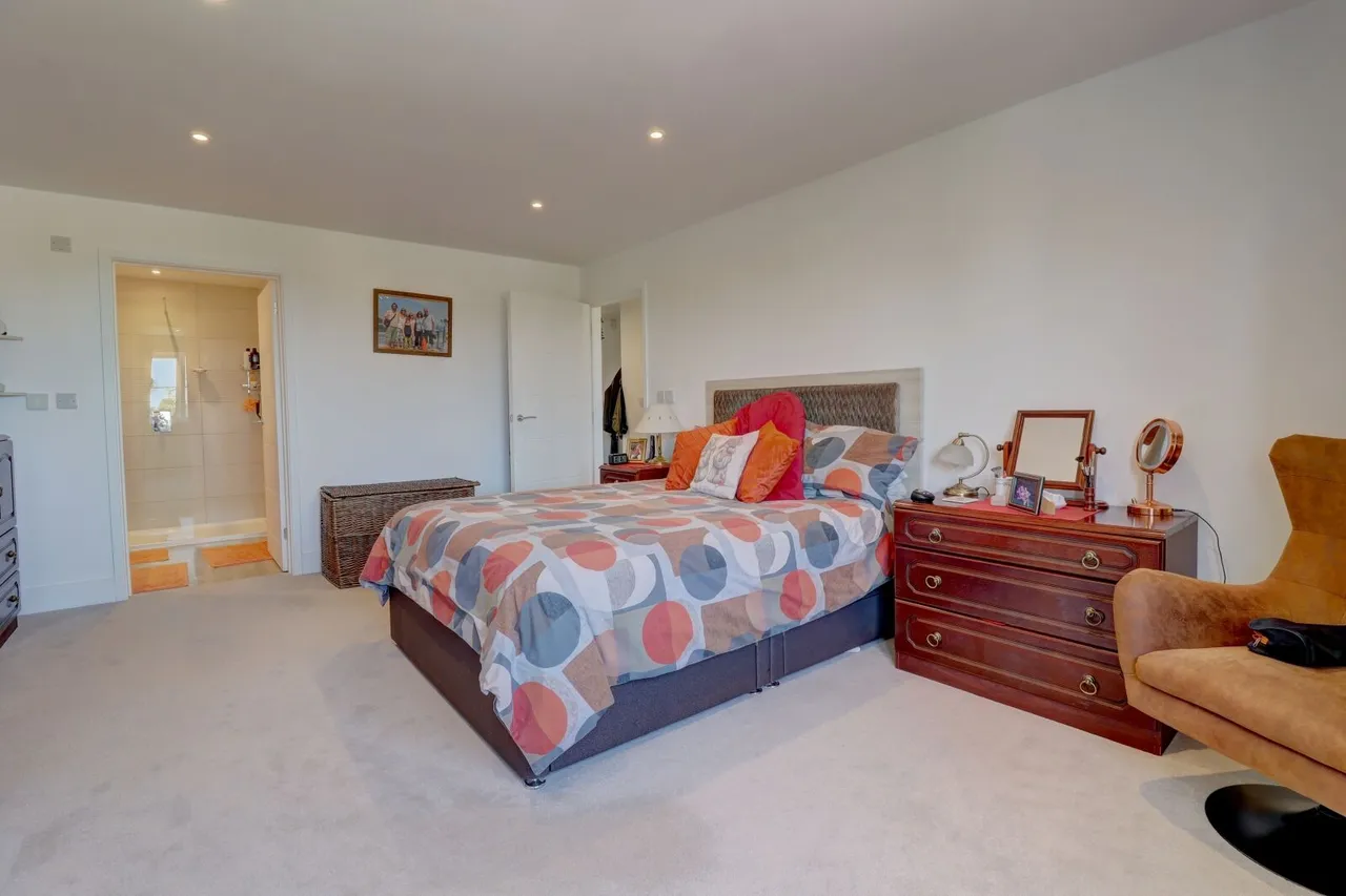 Wellington Avenue, Princes Risborough, HP27, photo 12
