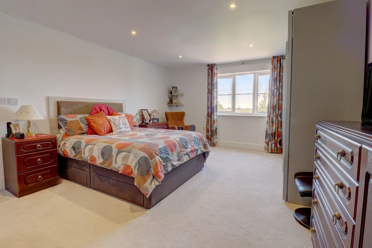 Wellington Avenue, Princes Risborough, HP27, photo 6