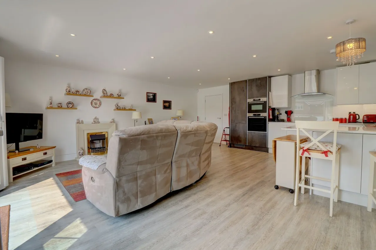 Wellington Avenue, Princes Risborough, HP27, photo 5