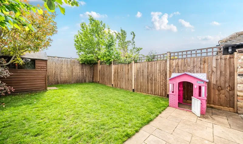 Victoria Place, Epsom, KT17, photo 22