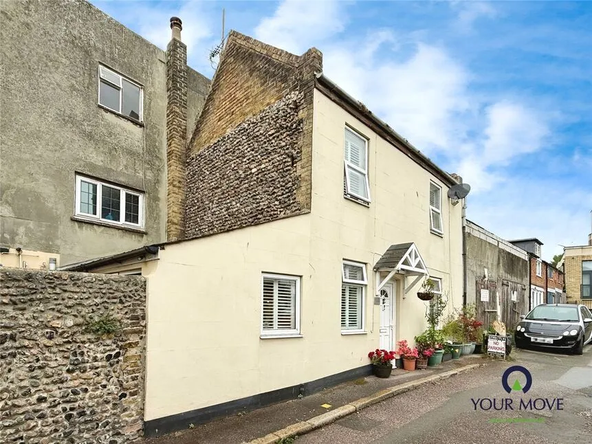 2 bed house for sale — Colemans Yard, Kent, CT11