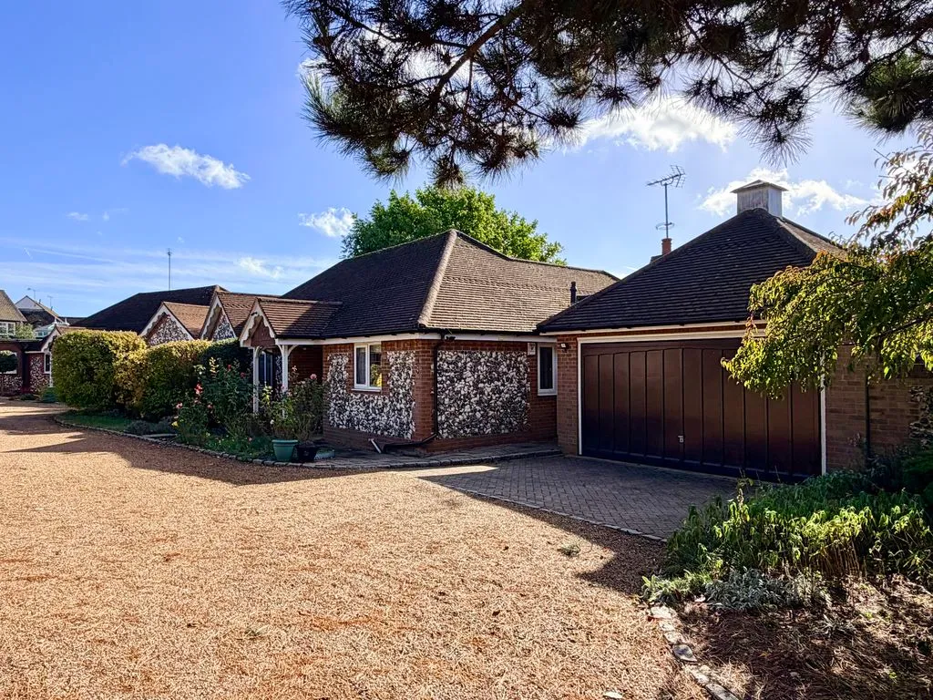 Woodlane Gardens, Flackwell Heath, HP10, photo 19