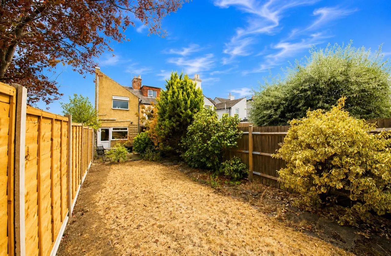 Connaught Road, Aldershot, photo 9
