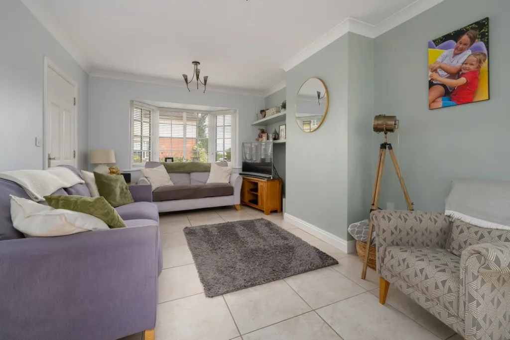 Elliot Court, Herne Bay, photo 3