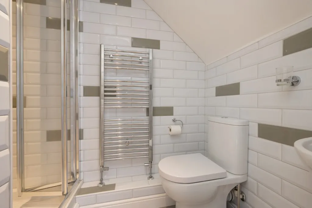 Elliot Court, Herne Bay, photo 19