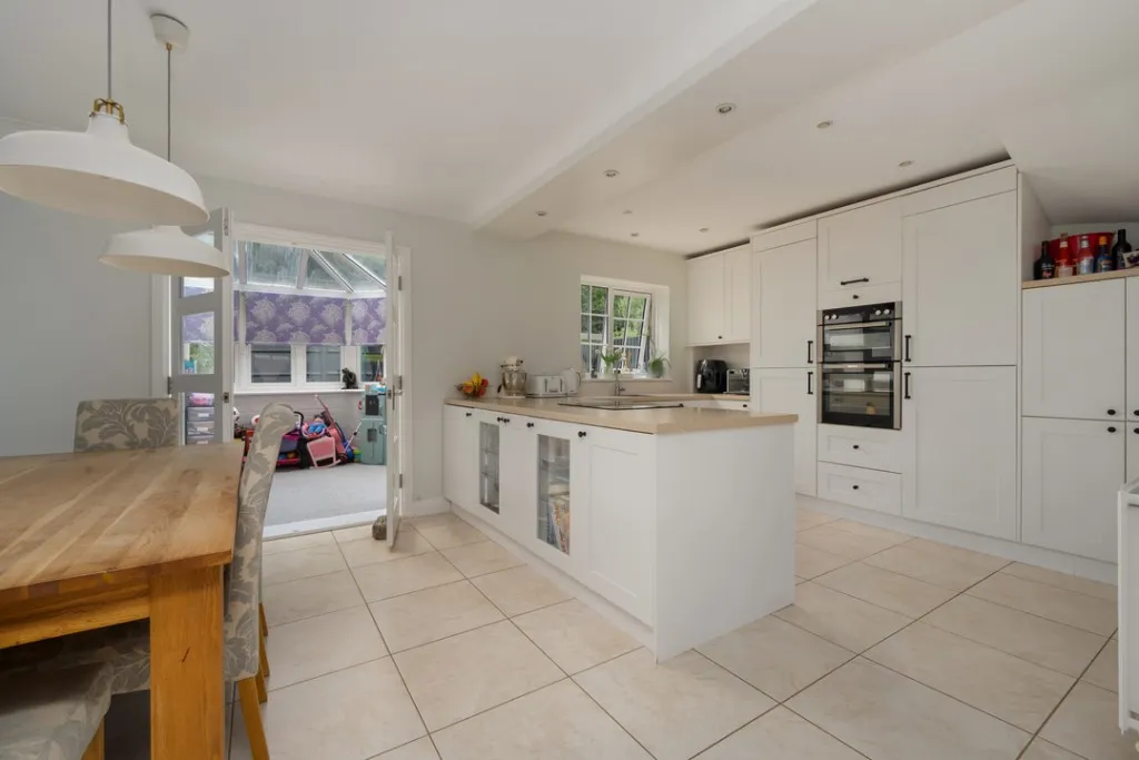 Elliot Court, Herne Bay, photo 5