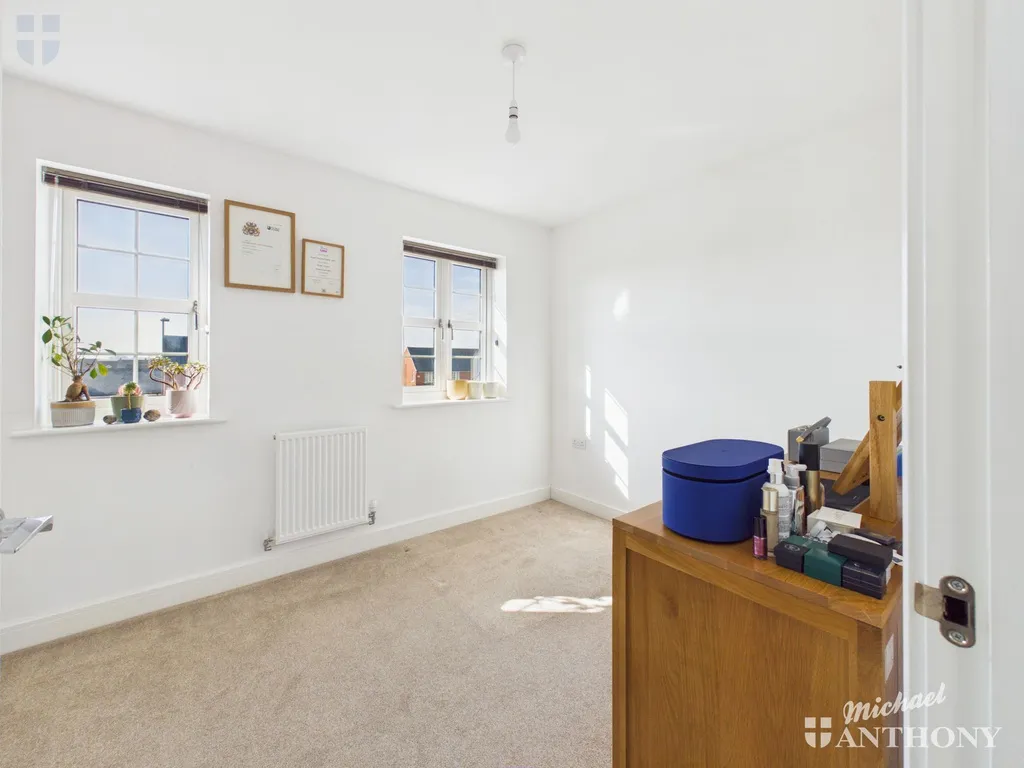 Martlet Way, Aylesbury, HP18 0WE, photo 6