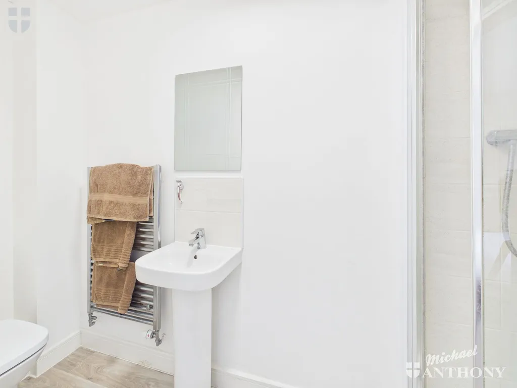 Martlet Way, Aylesbury, HP18 0WE, photo 9
