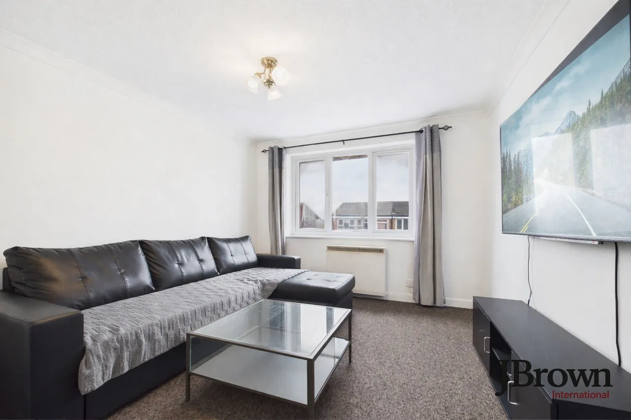 Melbourne Road, Tilbury, RM18, photo 3