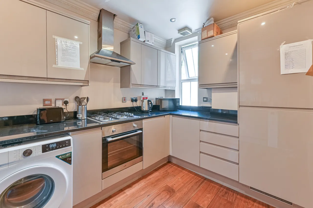 65a Stockwell Road, London, photo 2