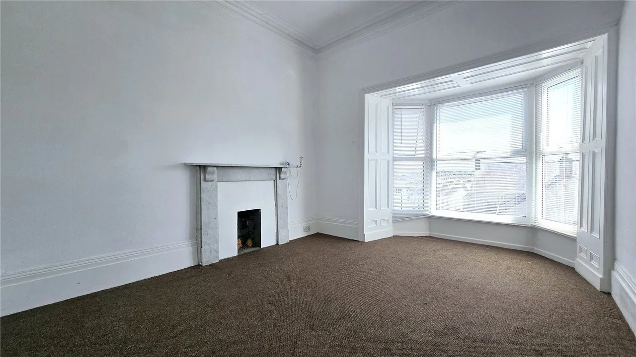 High Terrace, Holyhead, LL65, photo 8