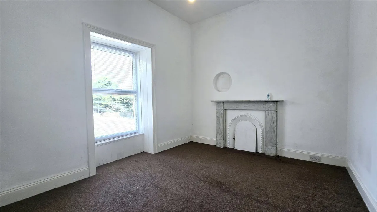 High Terrace, Holyhead, LL65, photo 9