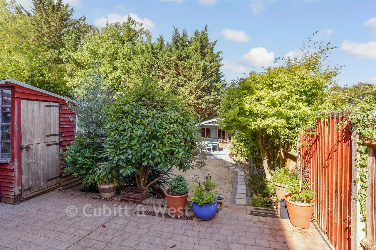 Mayfield Road, South Croydon, CR2, photo 19