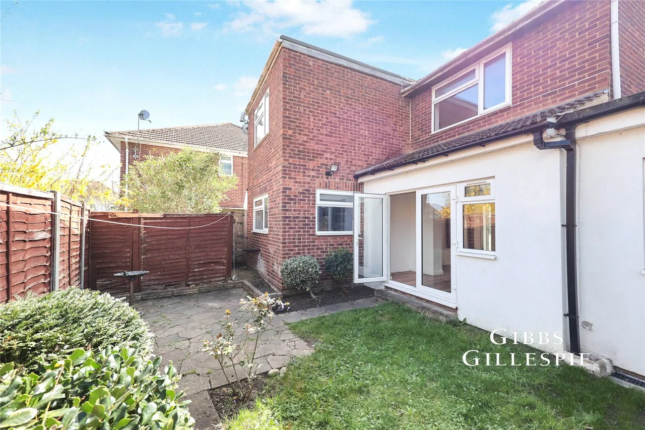 Haven Close, Hayes, UB4, photo 18