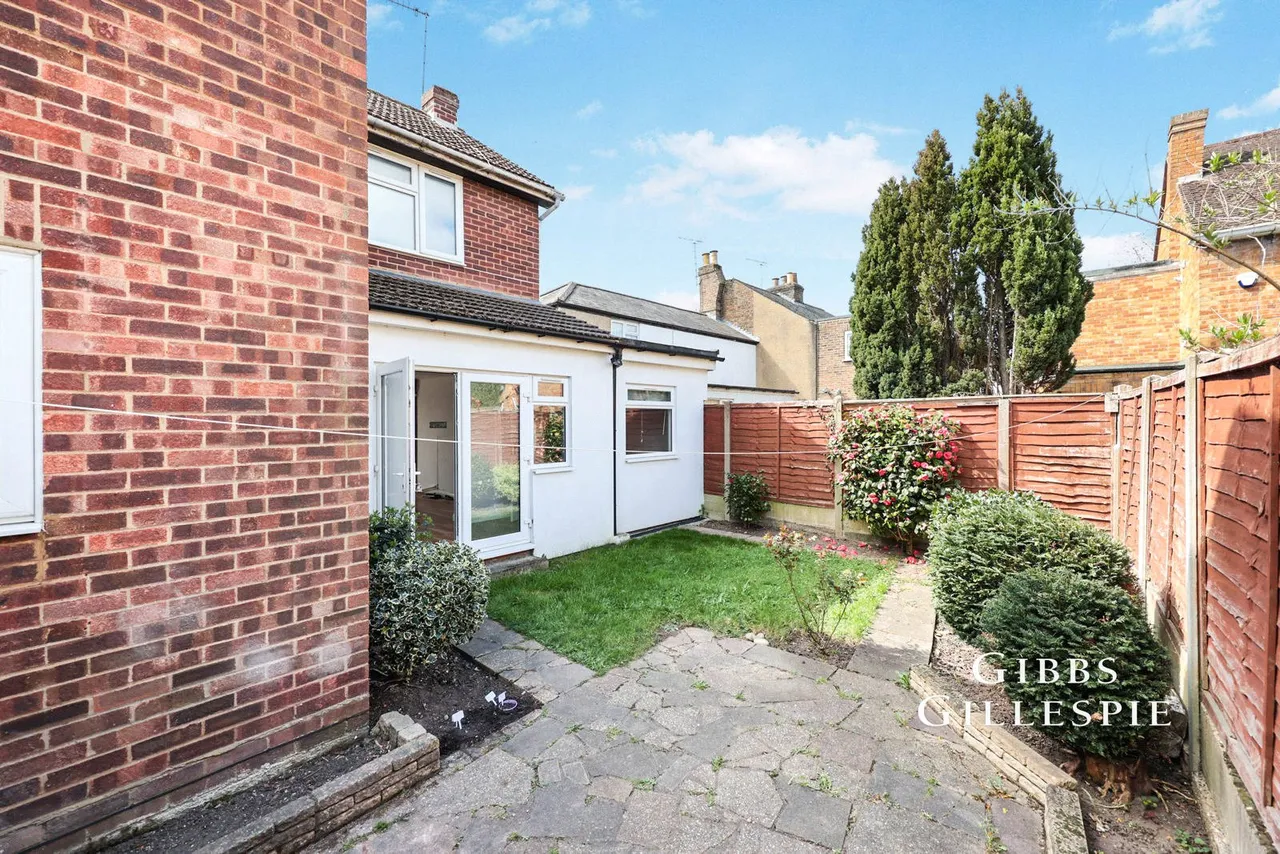 Haven Close, Hayes, UB4, photo 14