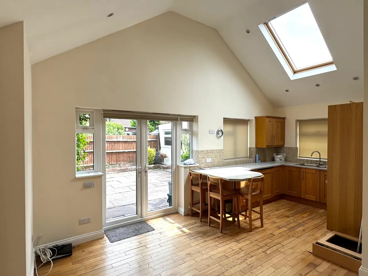 Lansdowne Road, Middlesex Staines-upon-Thames, TW18, photo 6