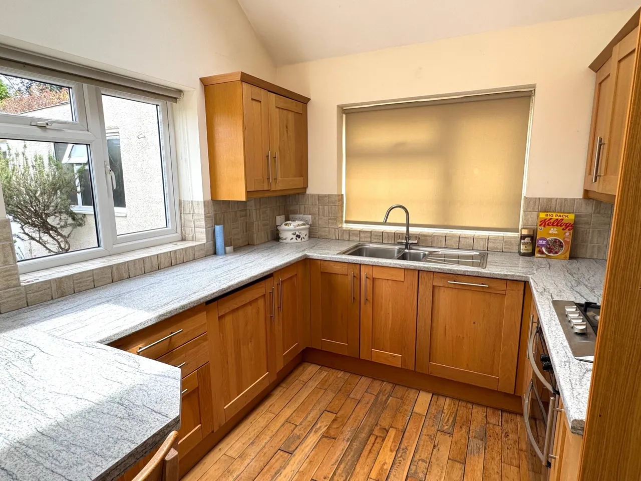 Lansdowne Road, Middlesex Staines-upon-Thames, TW18, photo 5