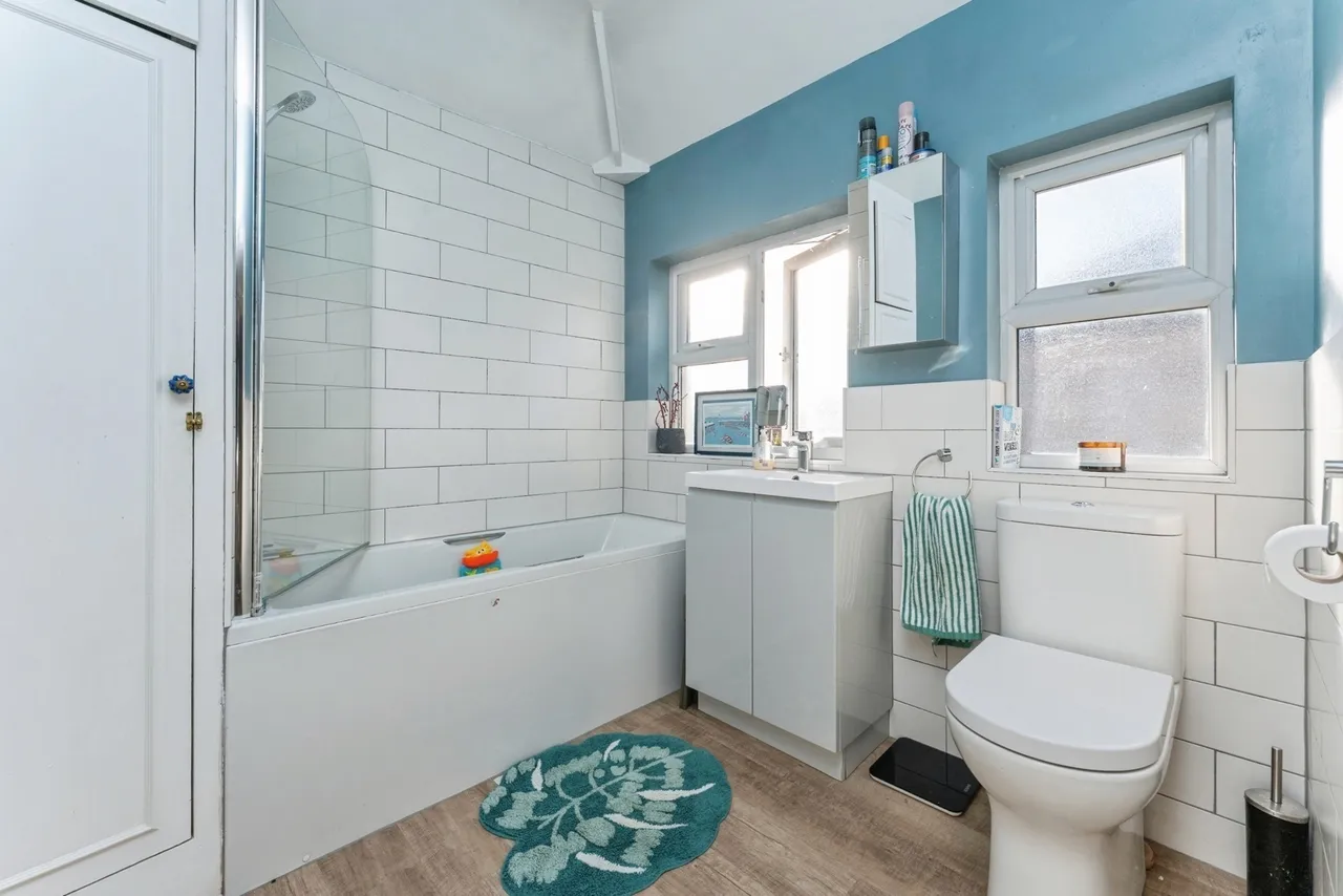 Edwards Road, Chester, CH4, photo 18