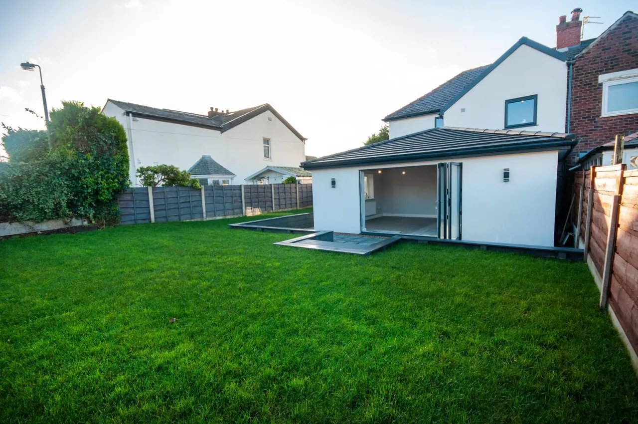 Stand Lane, Radcliffe, Manchester, M26 1JJ, photo 24