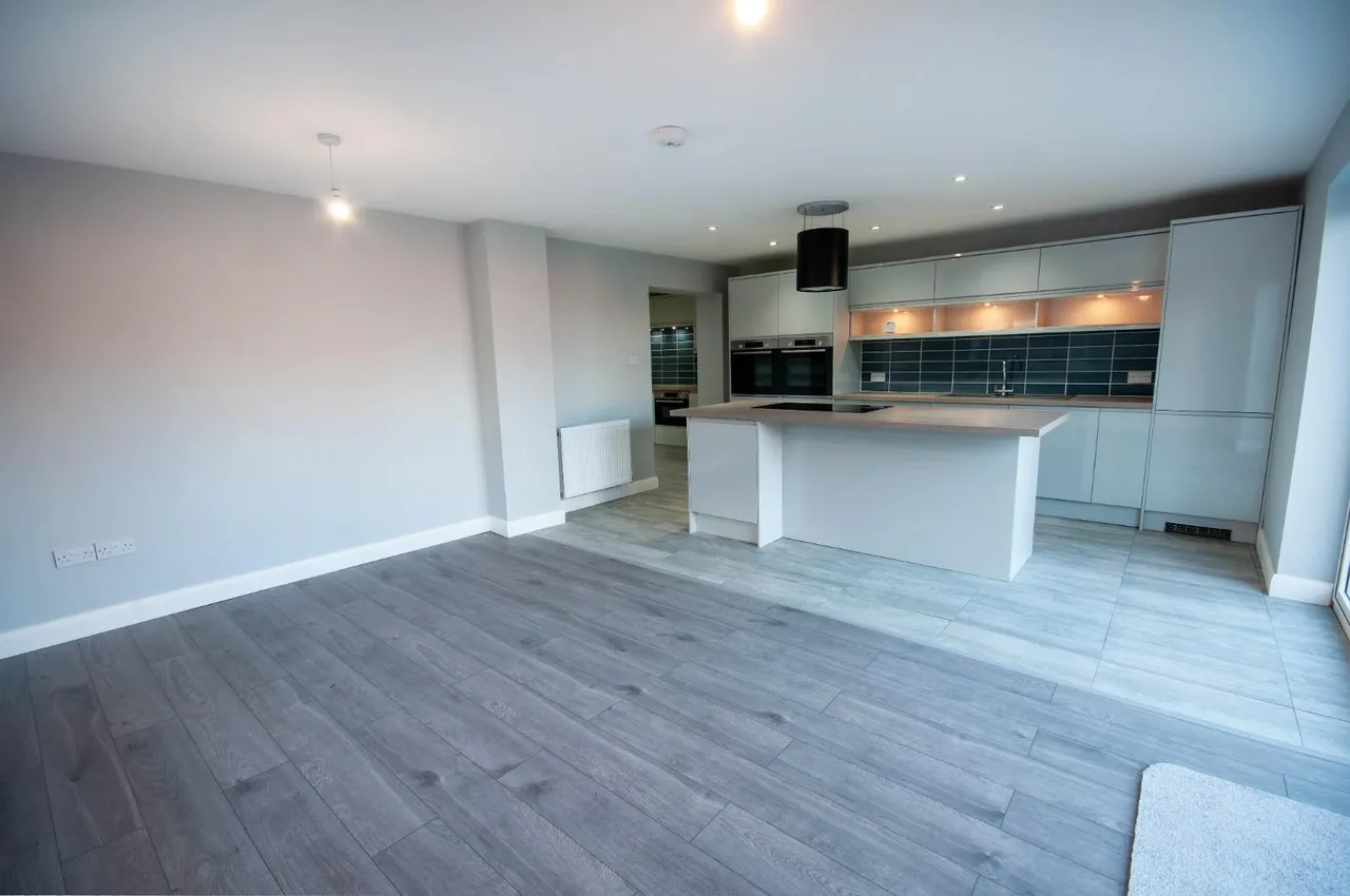 Stand Lane, Radcliffe, Manchester, M26 1JJ, photo 4