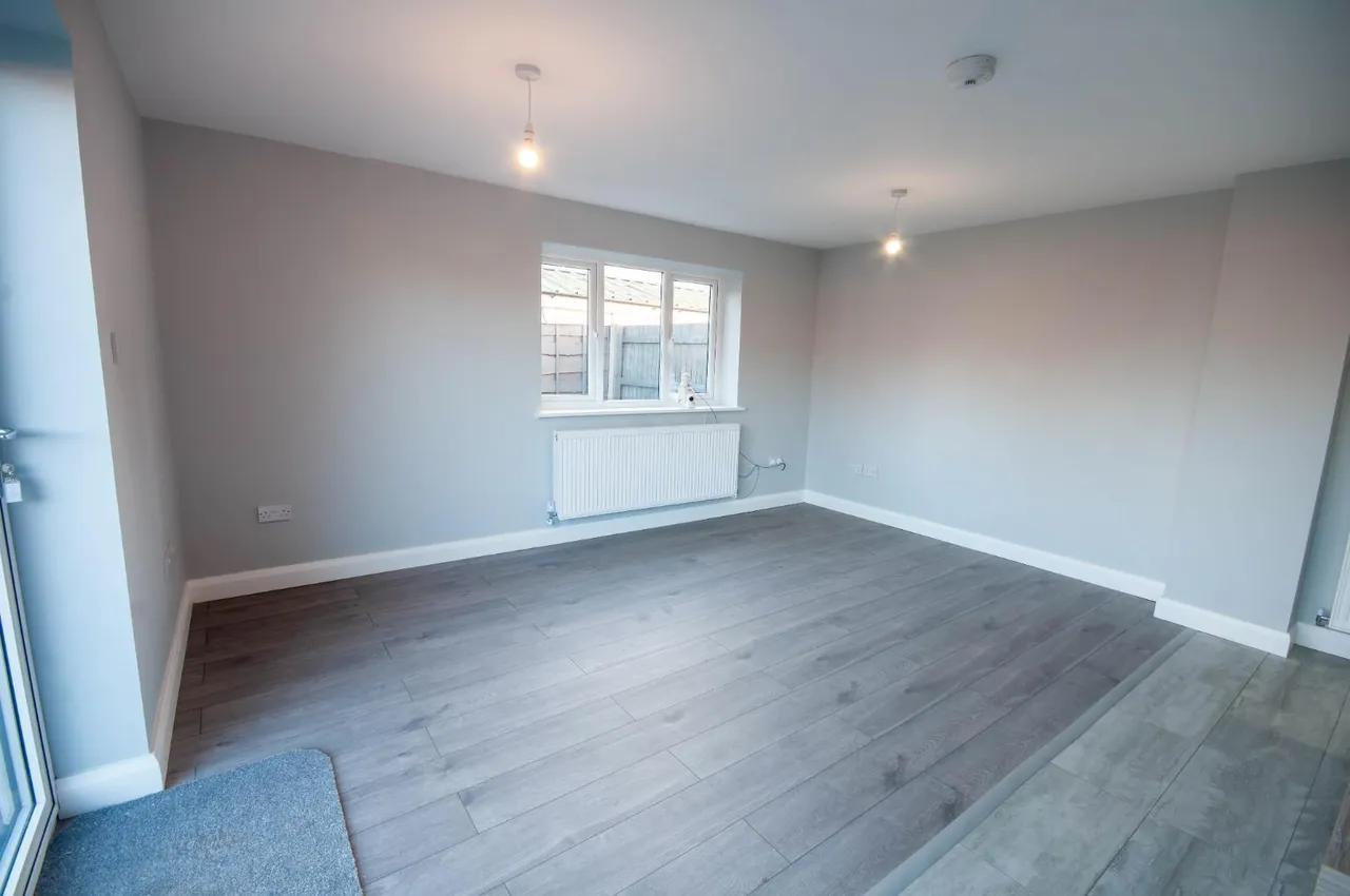 Stand Lane, Radcliffe, Manchester, M26 1JJ, photo 7