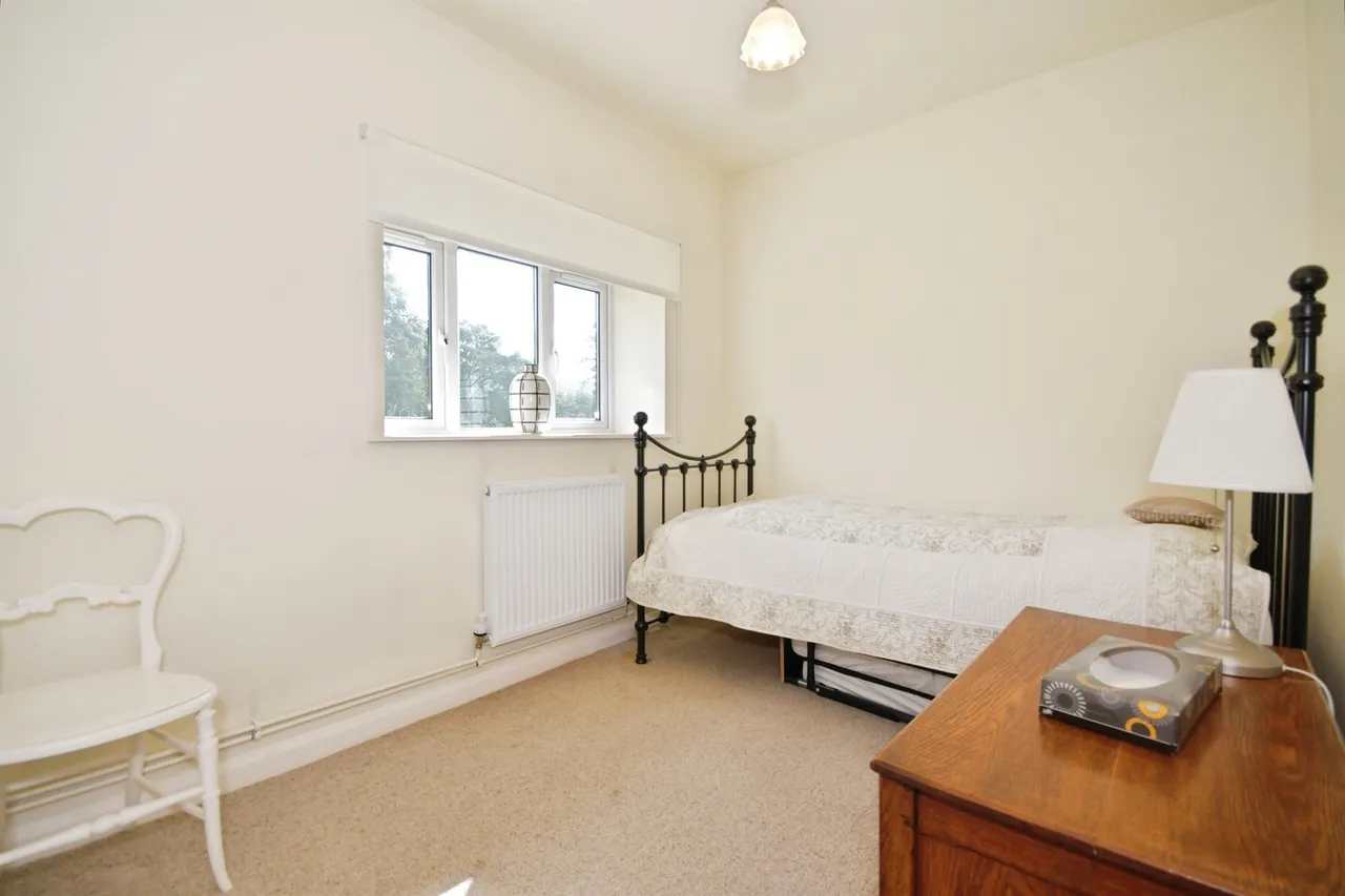 Holywell, Bakewell, DE45, photo 8