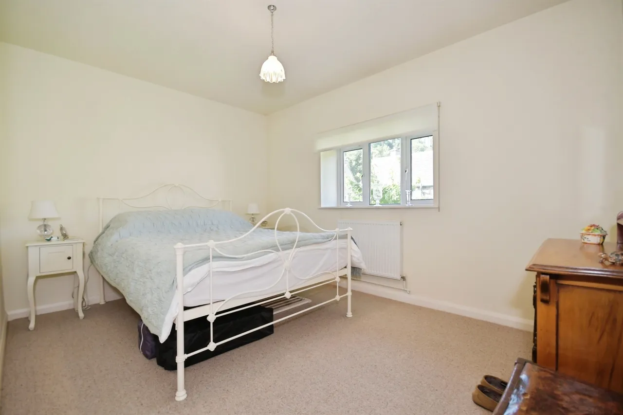 Holywell, Bakewell, DE45, photo 7
